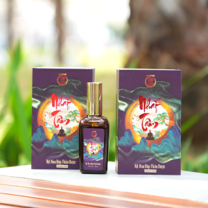 Chai xịt thảo dược 100ml